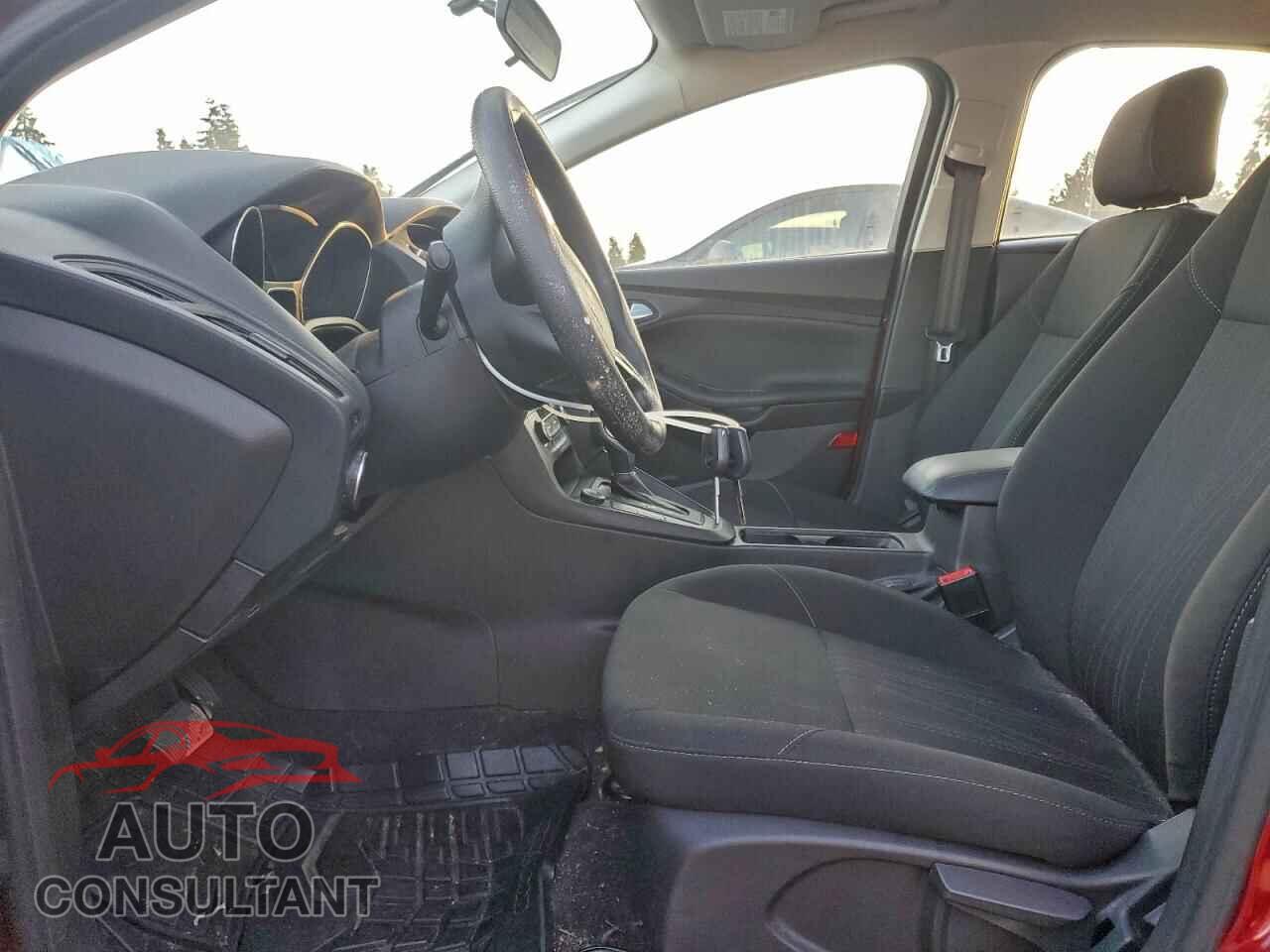 FORD FOCUS 2017 - 1FADP3FE8HL333550