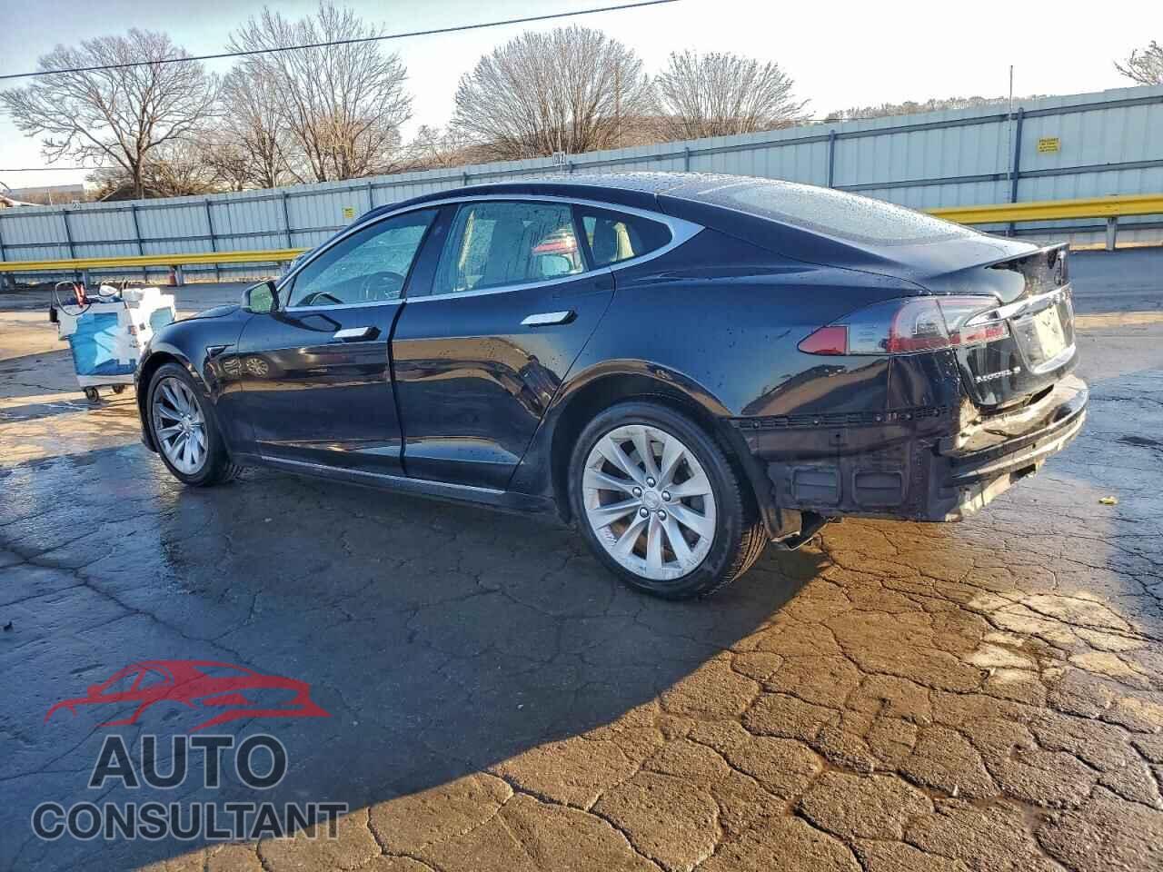 TESLA MODEL S 2017 - 5YJSA1E26HF183634