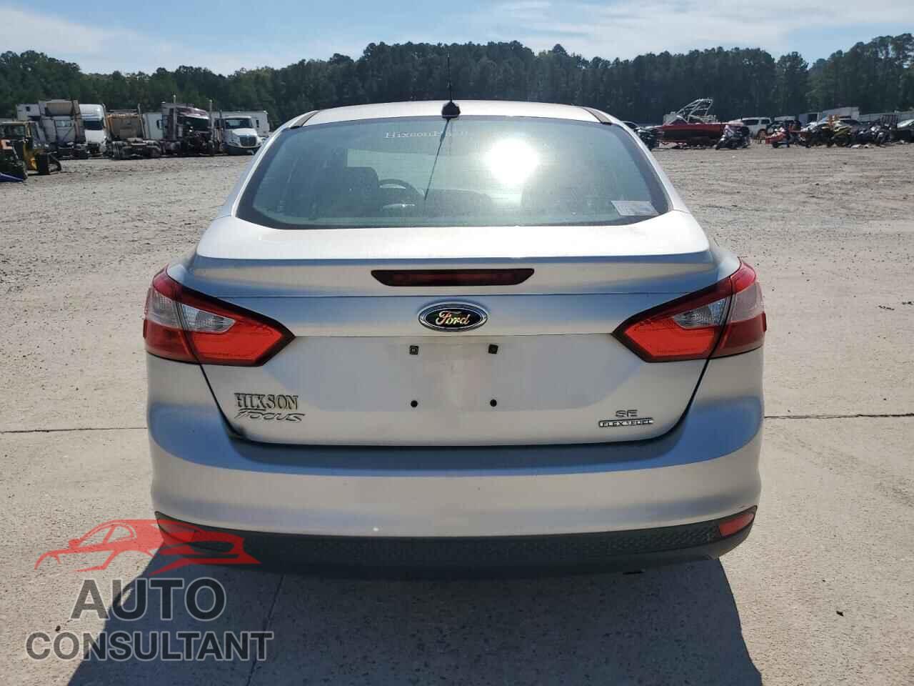 FORD FOCUS 2014 - 1FADP3F21EL282944