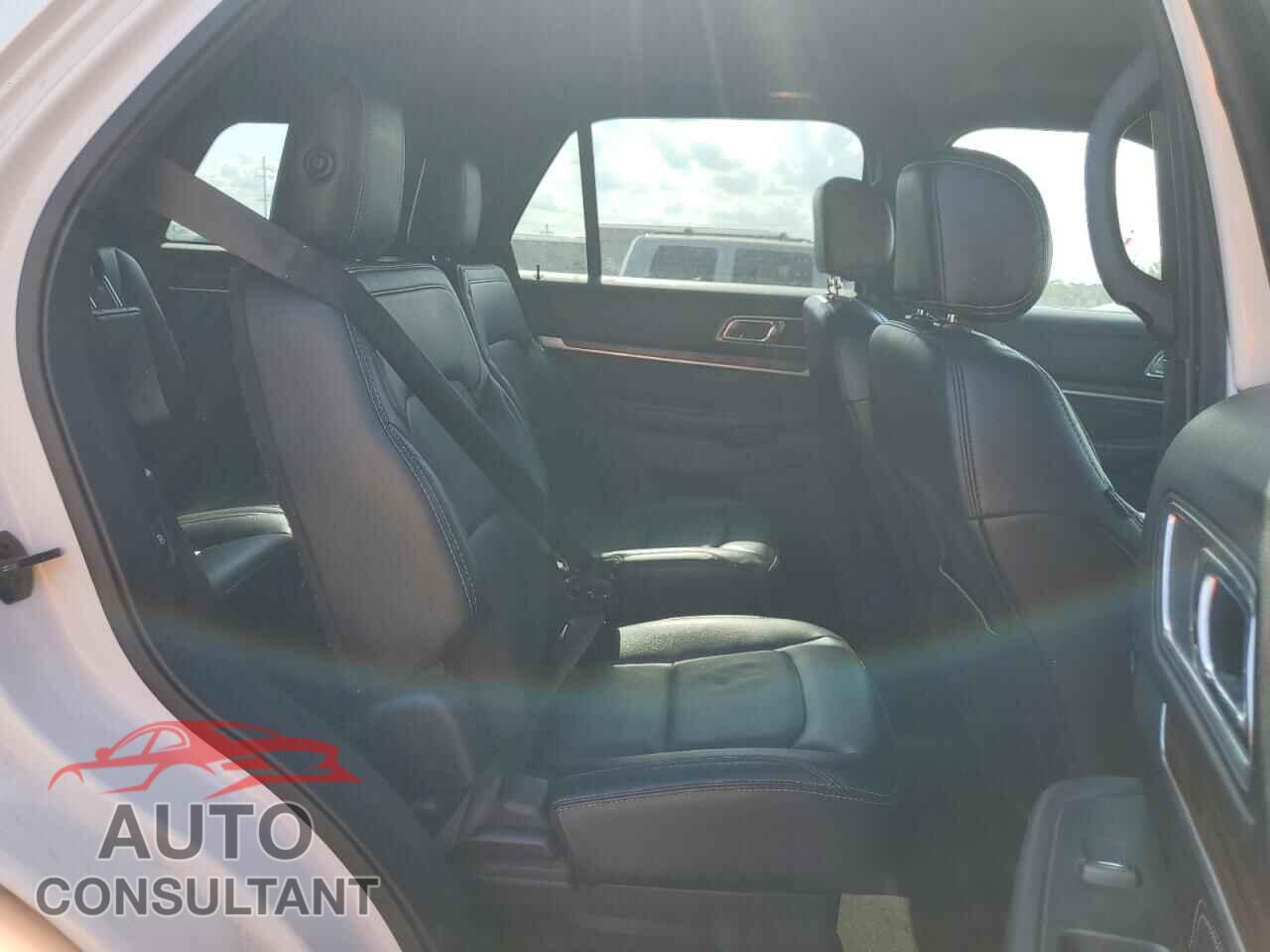 FORD EXPLORER 2017 - 1FM5K8F8XHGD50570