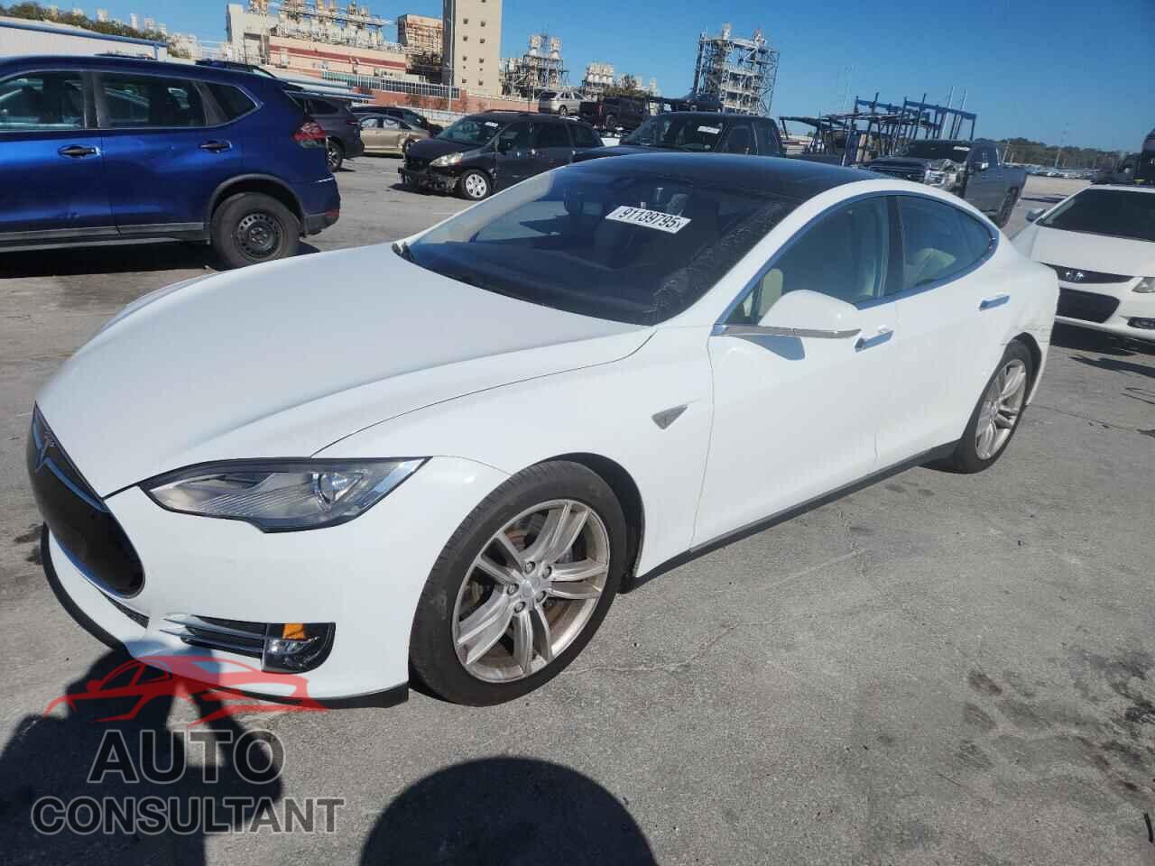 TESLA MODEL S 2015 - 5YJSA1H2XFF087210