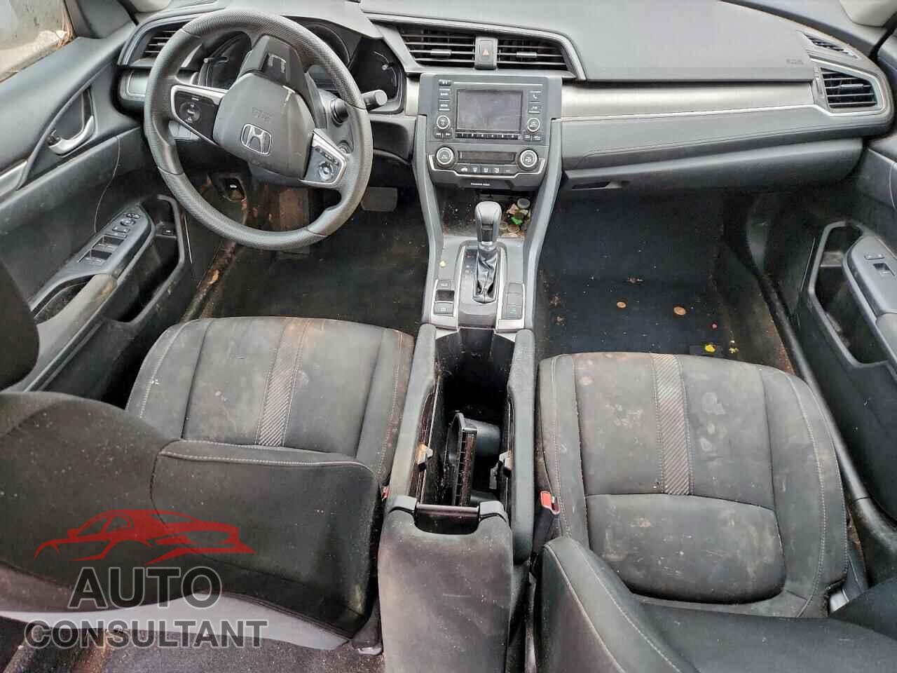 HONDA CIVIC 2018 - 2HGFC2F58JH572304
