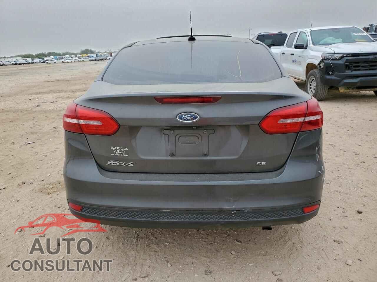 FORD FOCUS 2016 - 1FADP3F25GL305161
