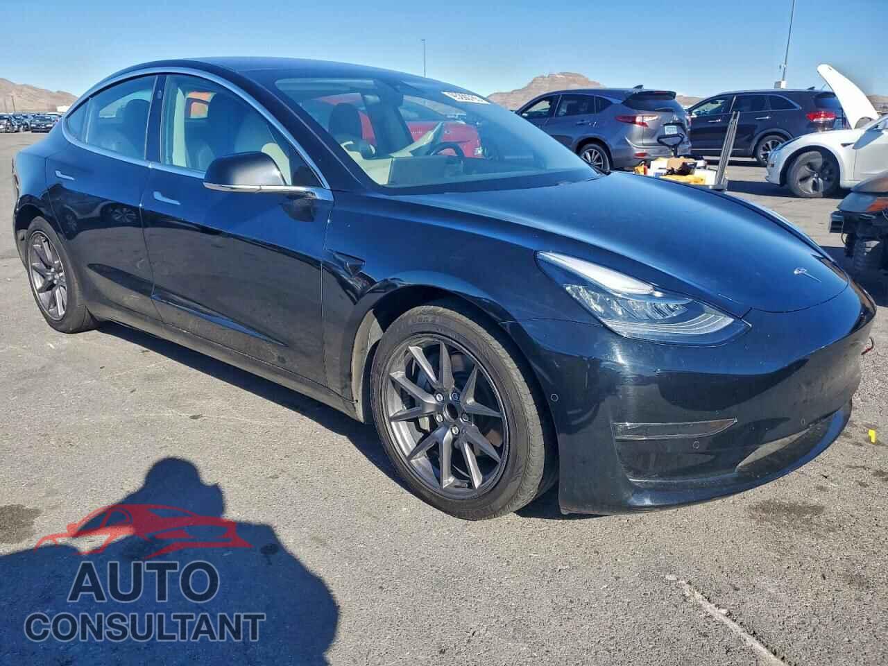 TESLA MODEL 3 2019 - 5YJ3E1EA5KF190162