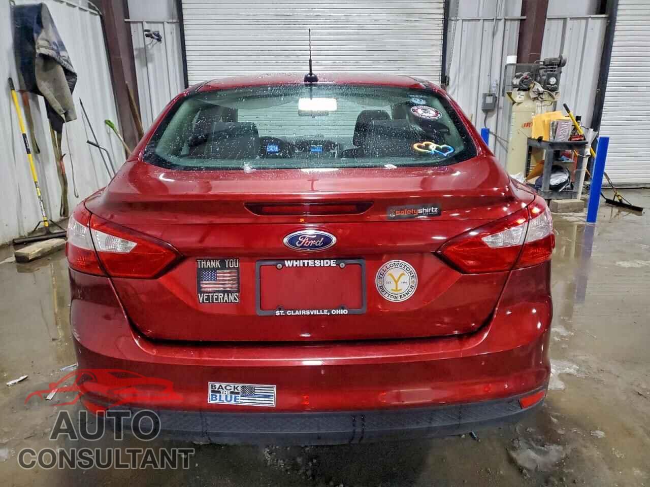 FORD FOCUS 2013 - 1FADP3F22DL208575