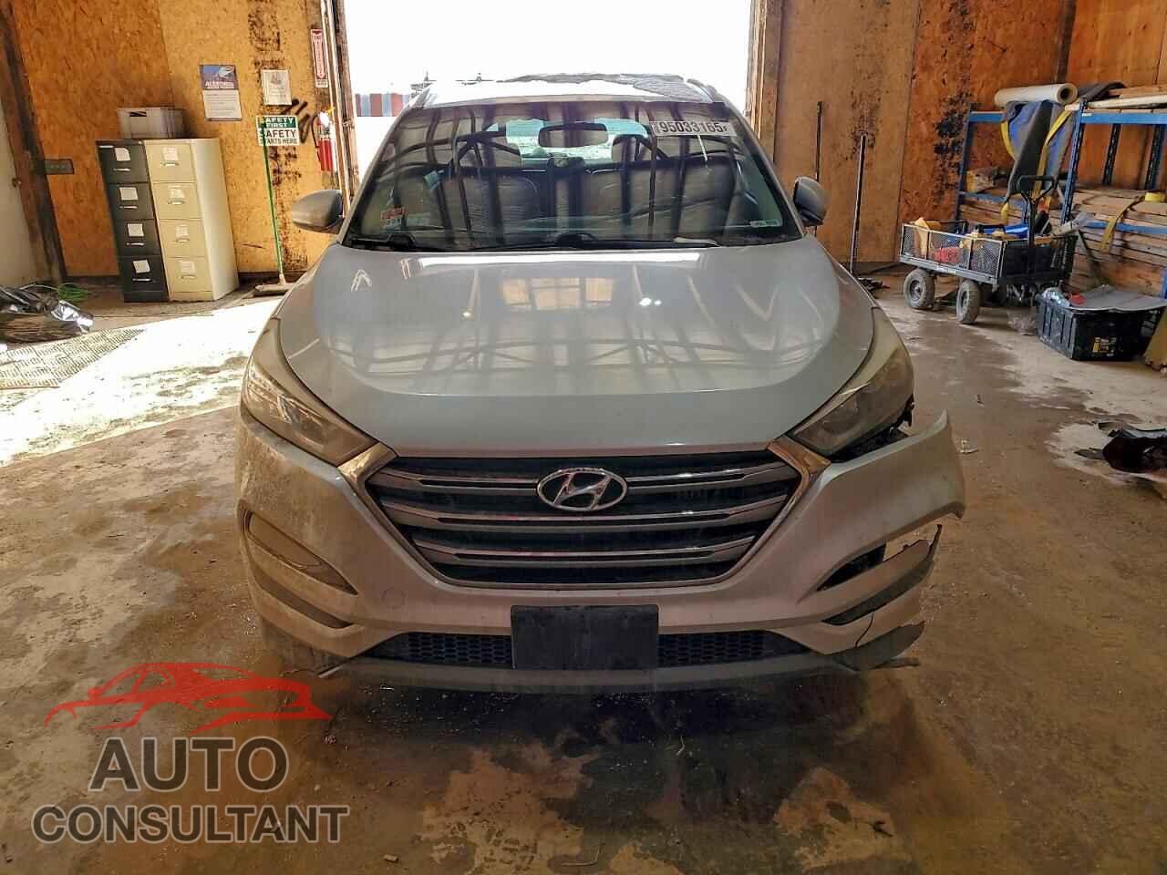 HYUNDAI TUCSON 2016 - KM8J3CA22GU127537