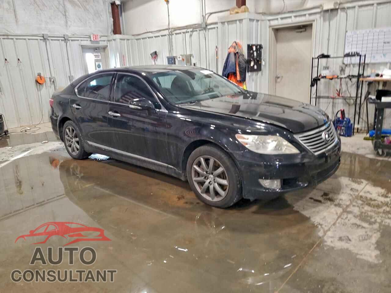 LEXUS LS460 2010 - JTHCL5EF4A5007518