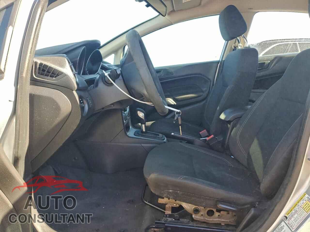 FORD FIESTA 2017 - 3FADP4EJ7HM101119