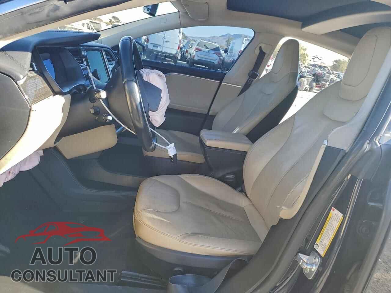 TESLA MODEL S 2014 - 5YJSA1S10EFP52193