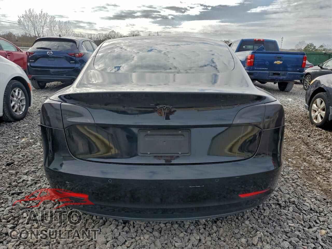 TESLA MODEL 3 2019 - 5YJ3E1EA5KF301549