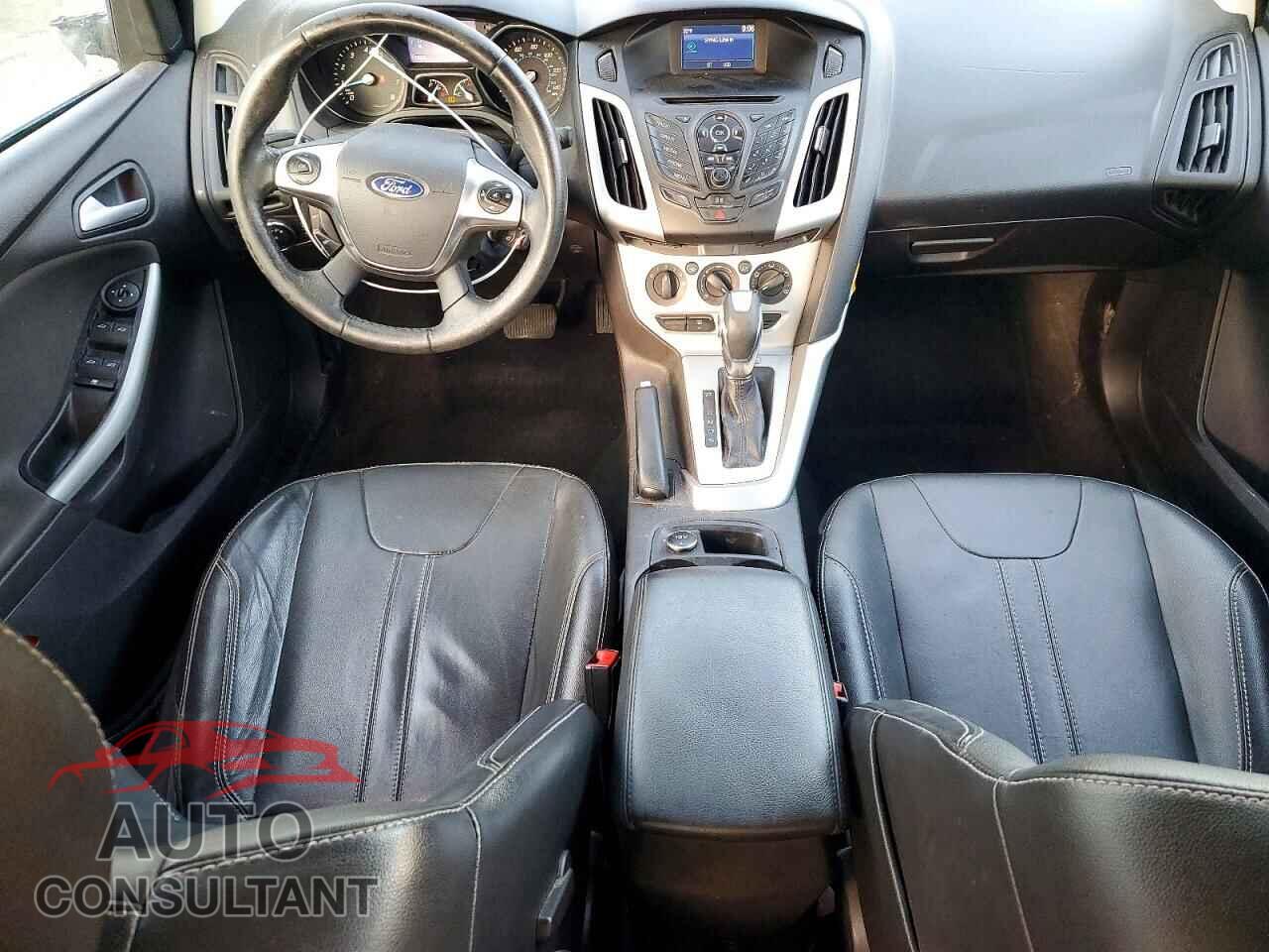 FORD FOCUS 2014 - 1FADP3F22EL331116