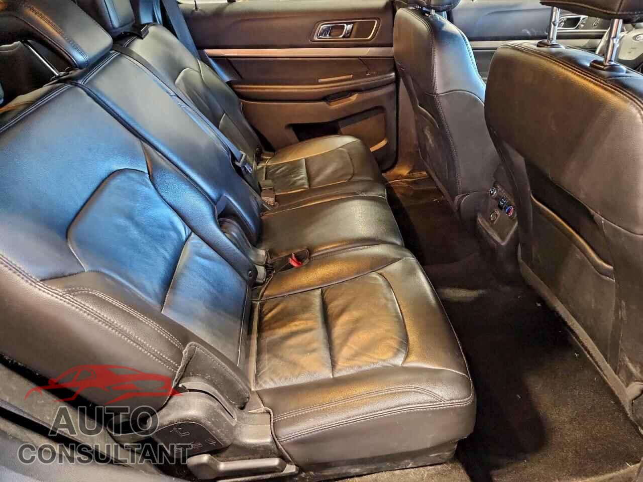 FORD EXPLORER 2018 - 1FM5K8D84JGB53130