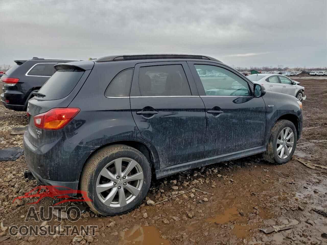 MITSUBISHI OUTLANDER 2015 - 4A4AR4AWXFE059369