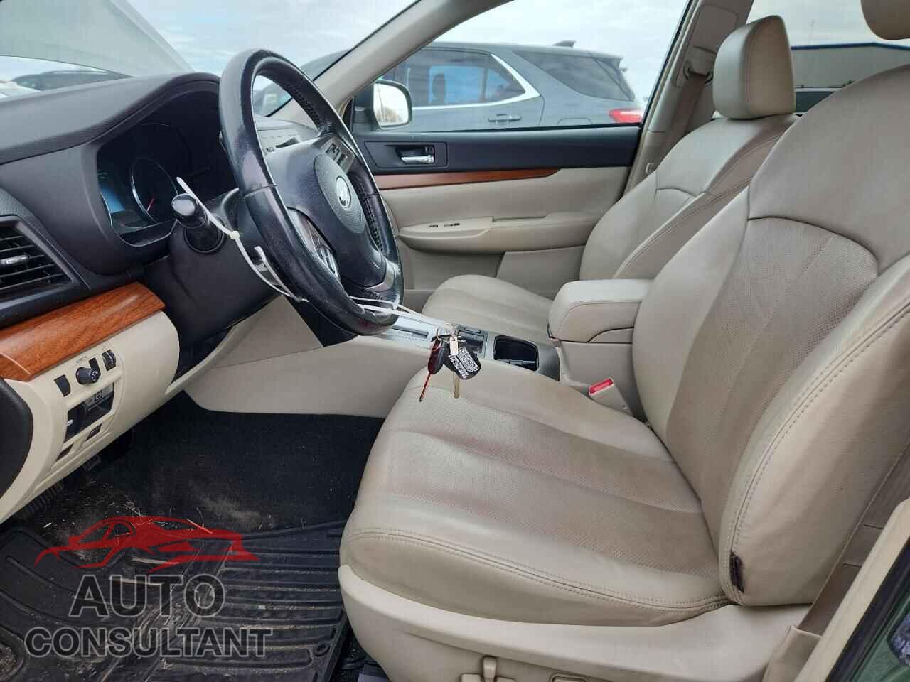 SUBARU OUTBACK 2014 - 4S4BRBLC3E3219133
