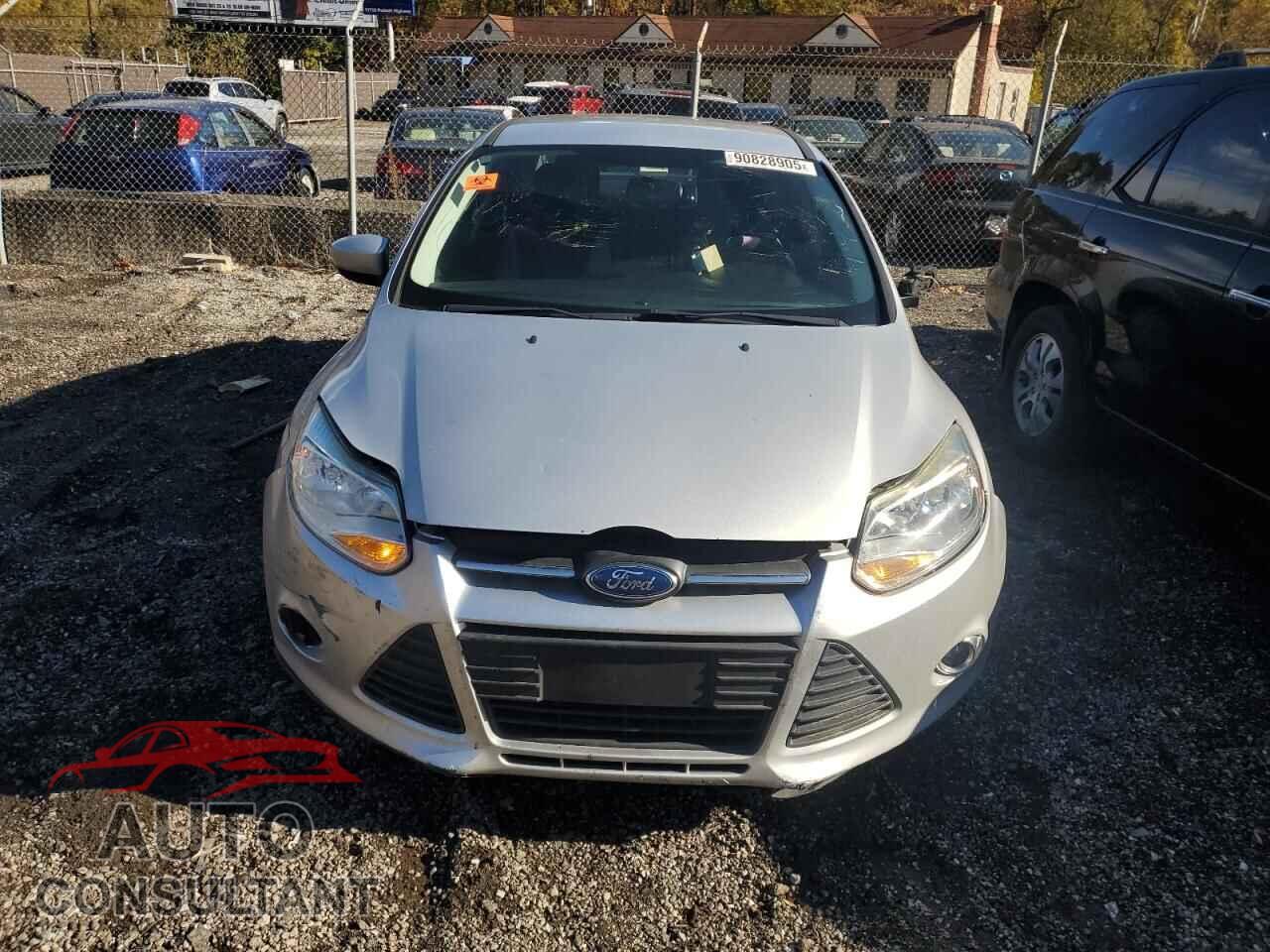 FORD FOCUS 2012 - 1FAHP3F27CL257559