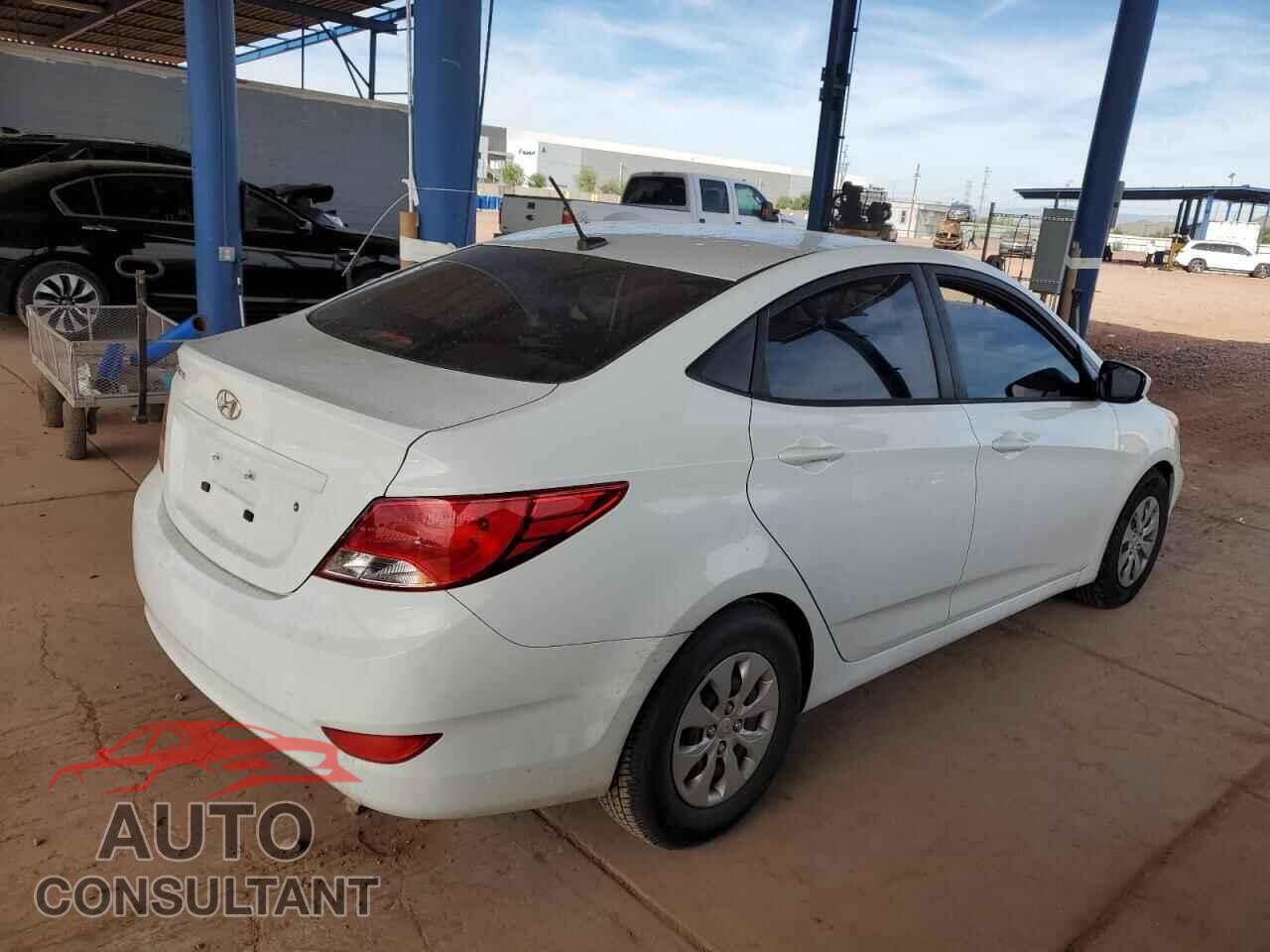 HYUNDAI ACCENT 2016 - KMHCT4AE2GU024899