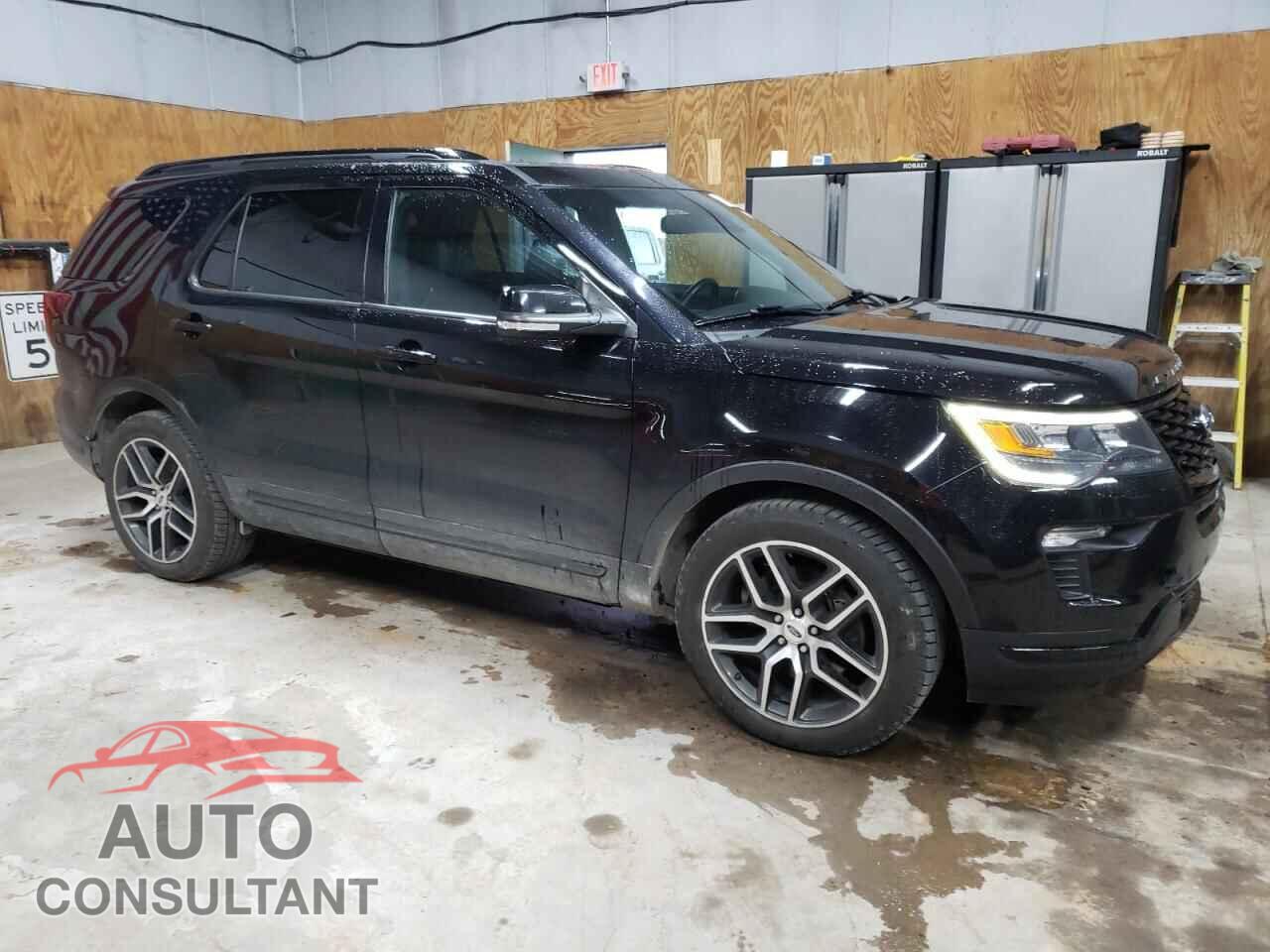 FORD EXPLORER 2018 - 1FM5K8GT7JGB06593