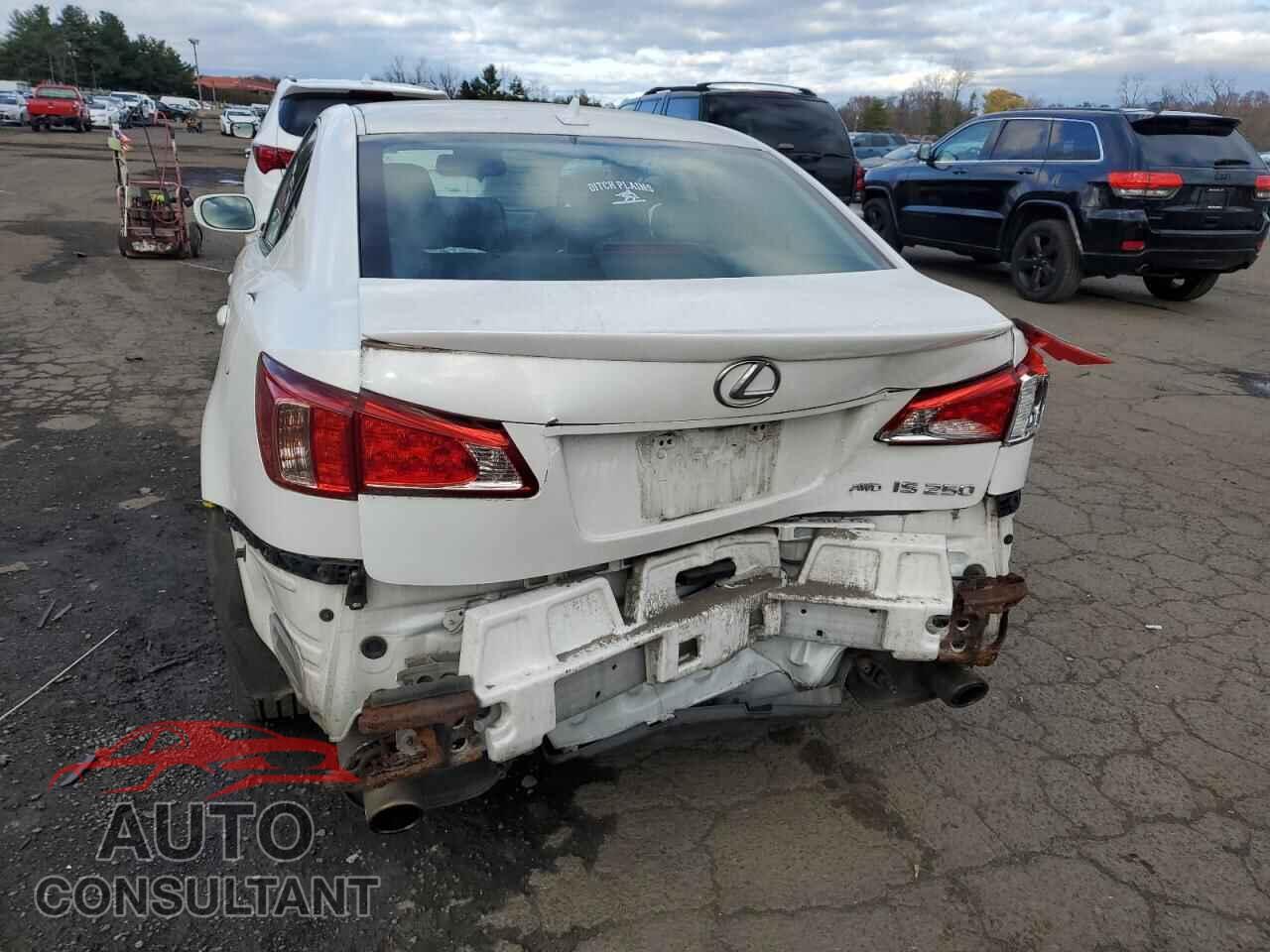 LEXUS IS 2011 - JTHCF5C2XB5049801