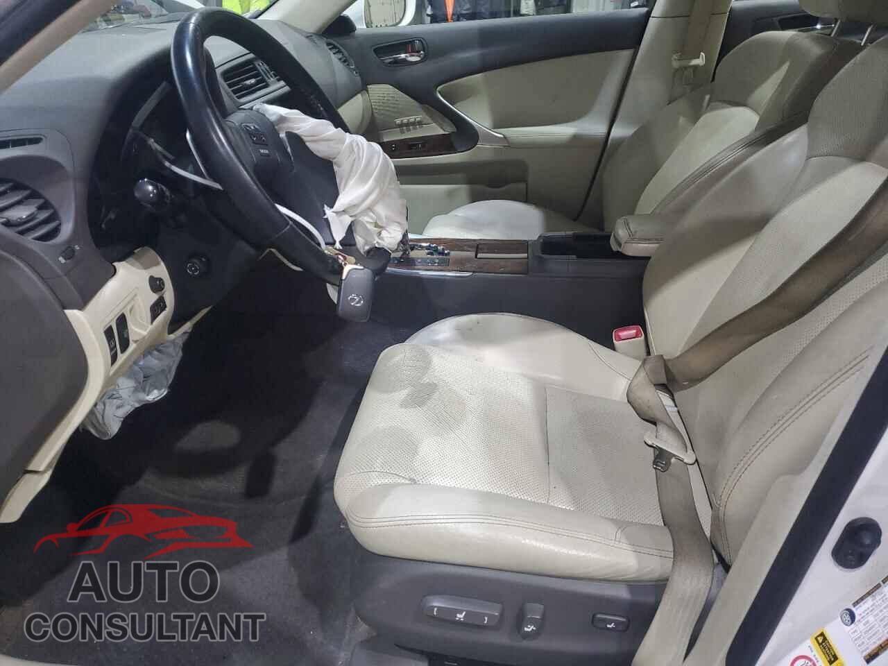 LEXUS IS 2010 - JTHCF5C25A5038039