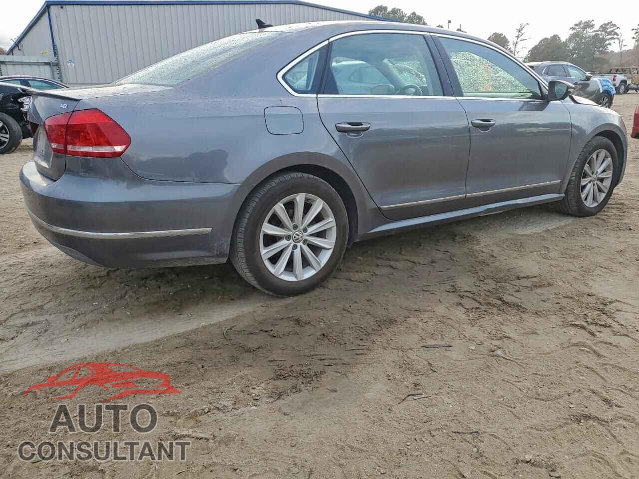 VOLKSWAGEN PASSAT 2012 - 1VWCH7A38CC044058