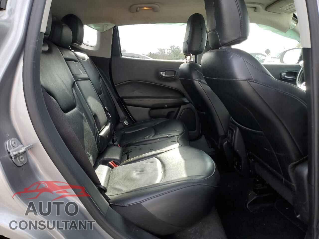 JEEP COMPASS 2020 - 3C4NJCCB5LT114536