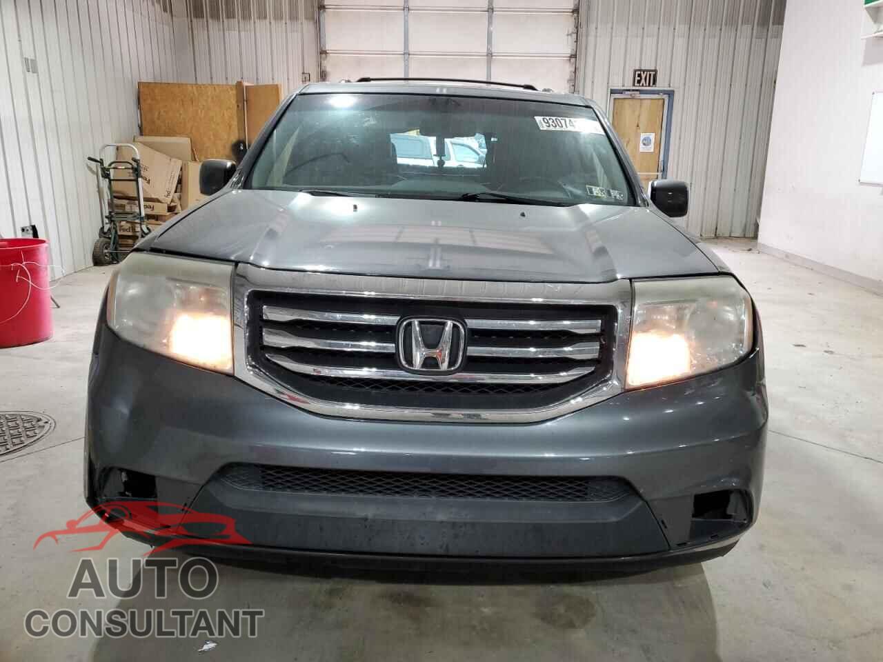 HONDA PILOT 2012 - 5FNYF4H50CB035183