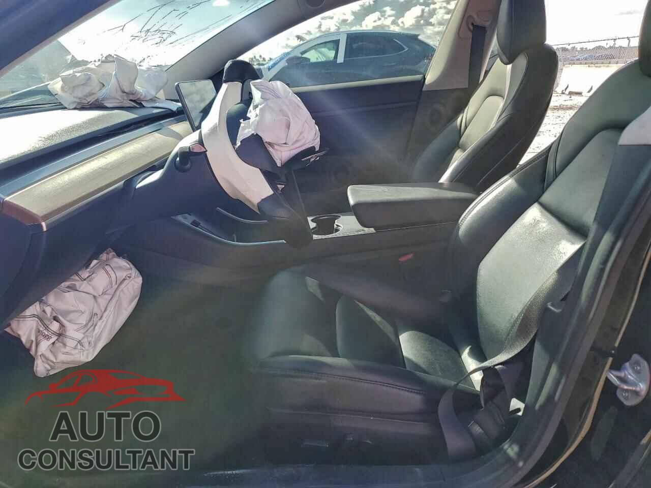 TESLA MODEL 3 2020 - 5YJ3E1EA7LF590225