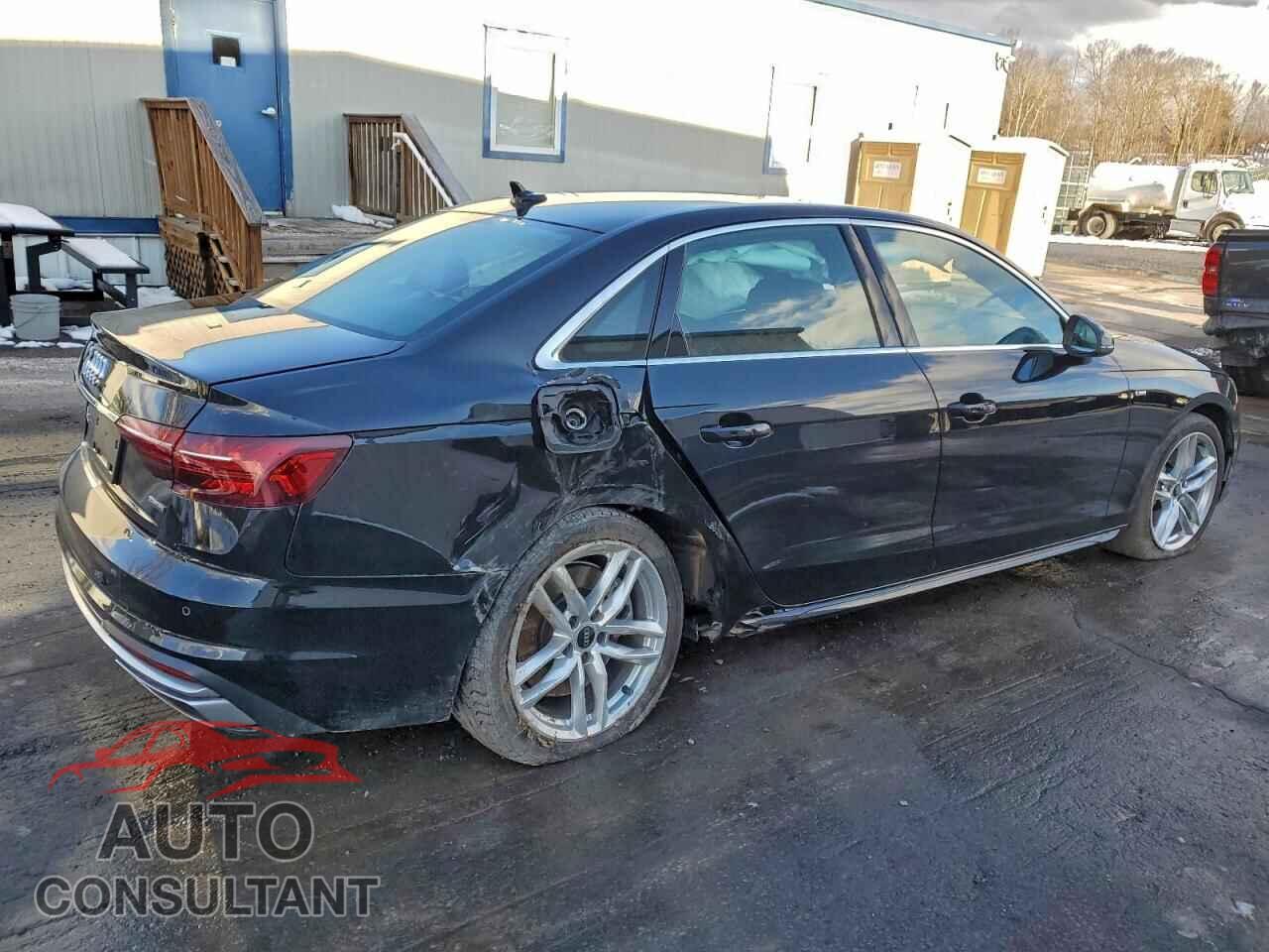 AUDI A4 2022 - WAUDAAF49NN002268