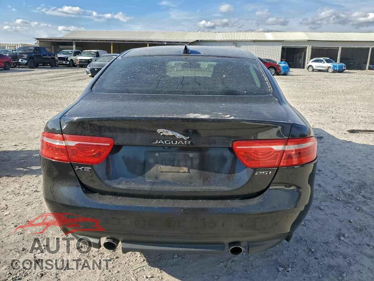JAGUAR XE 2017 - SAJAE4BG5HA952507