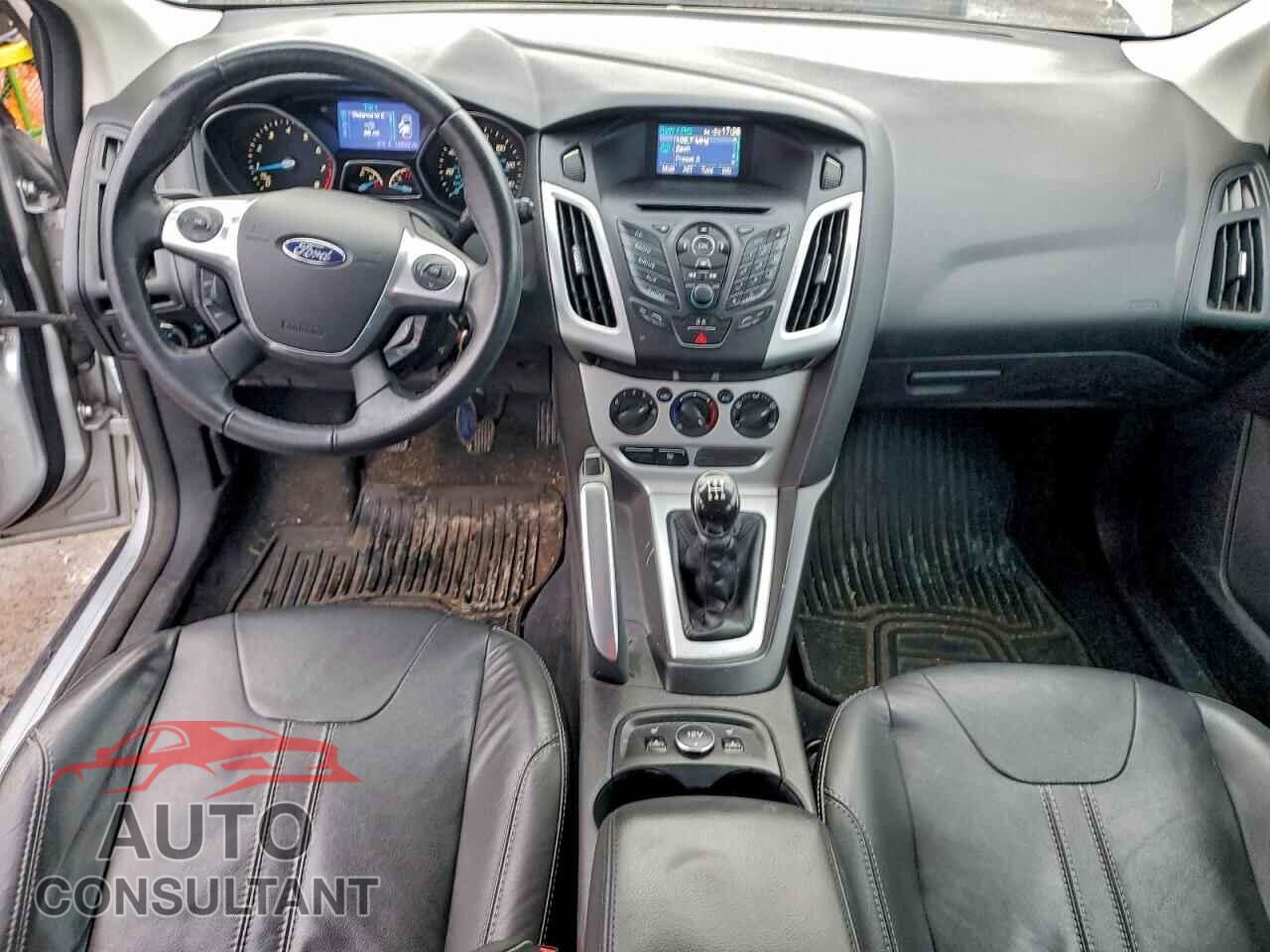 FORD FOCUS 2013 - 1FADP3K22DL200093