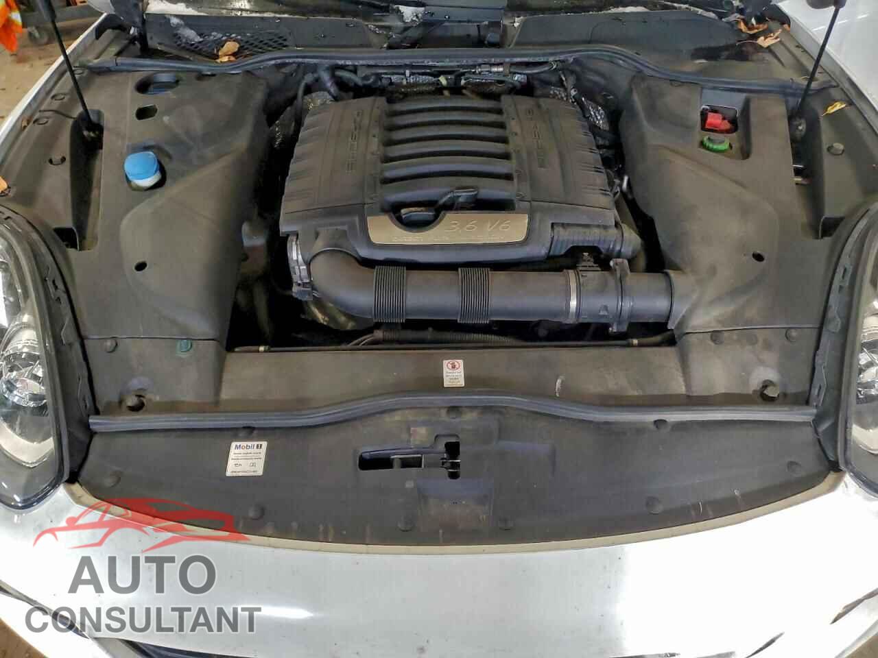 PORSCHE CAYENNE 2017 - WP1AA2A26HKA80738