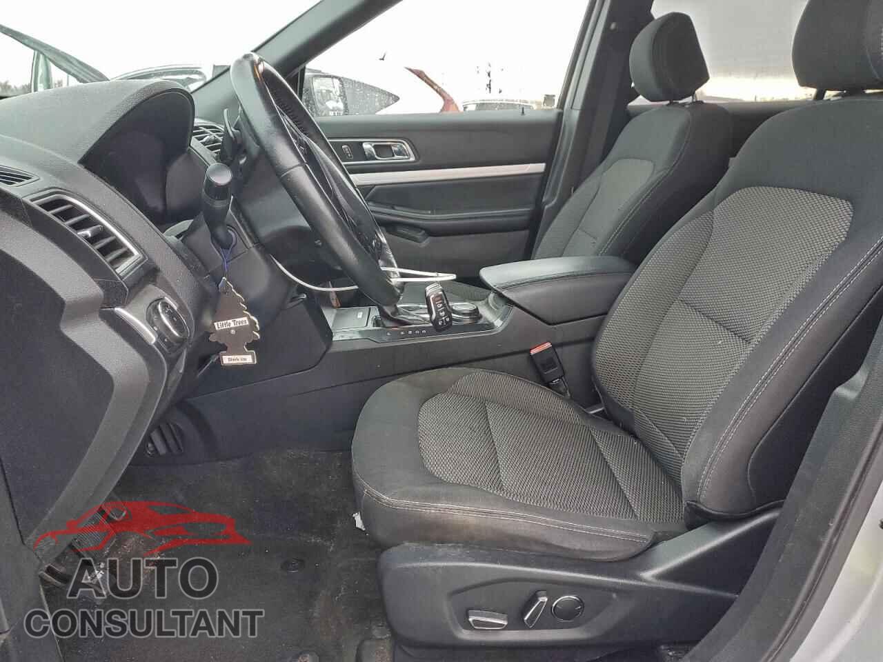 FORD EXPLORER 2017 - 1FM5K8D83HGC50846