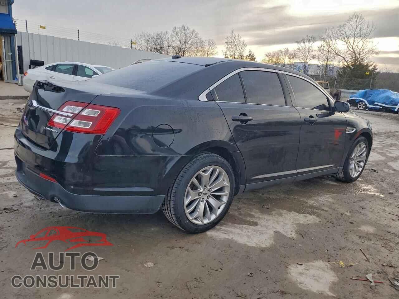 FORD TAURUS 2015 - 1FAHP2F85FG108661
