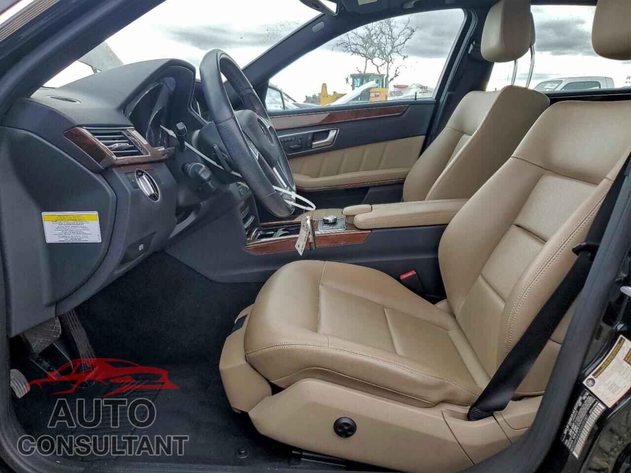MERCEDES-BENZ E-CLASS 2013 - WDDHF5KB3DA695187