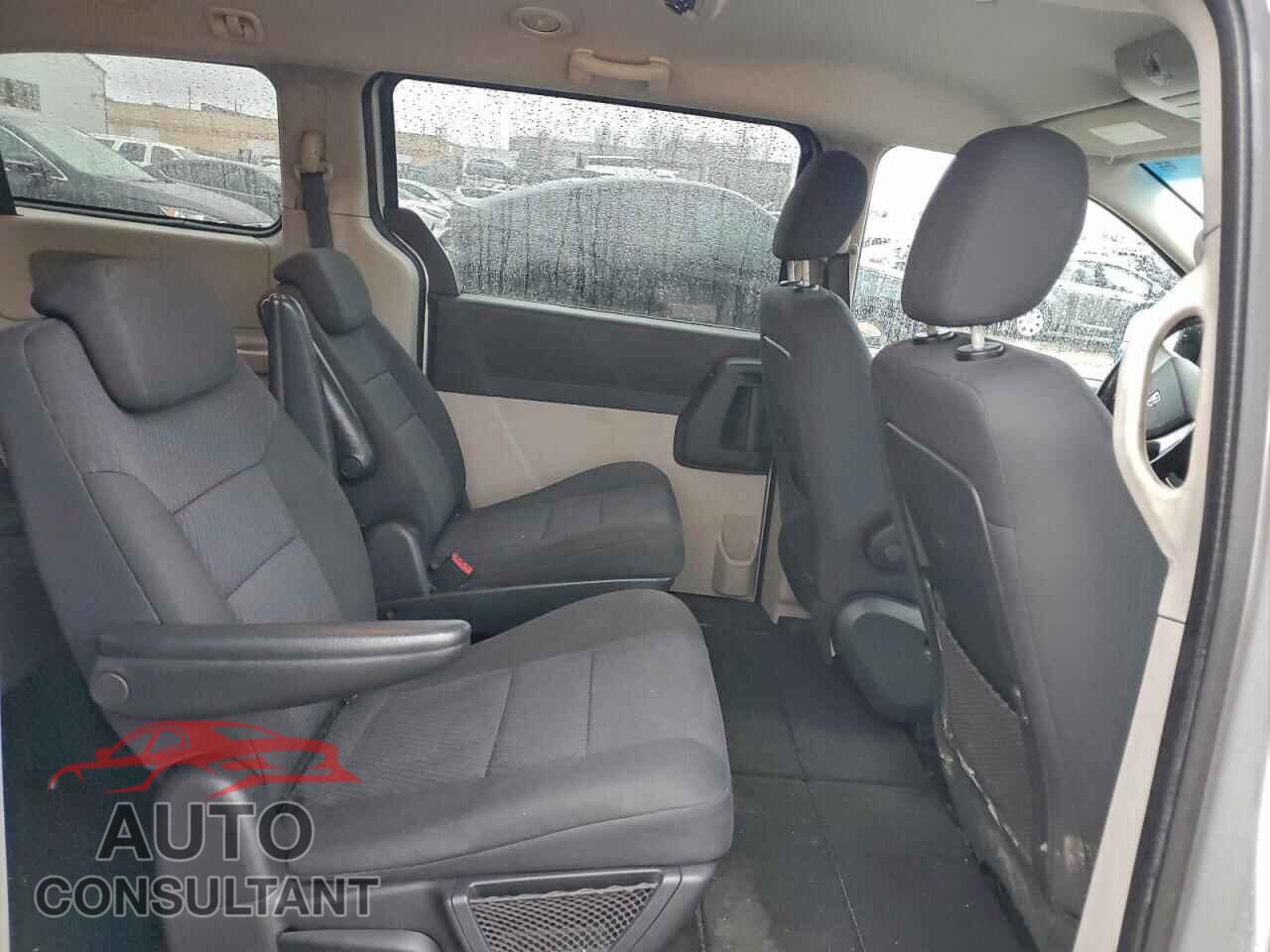 DODGE CARAVAN 2010 - 2D4RN4DE3AR181059