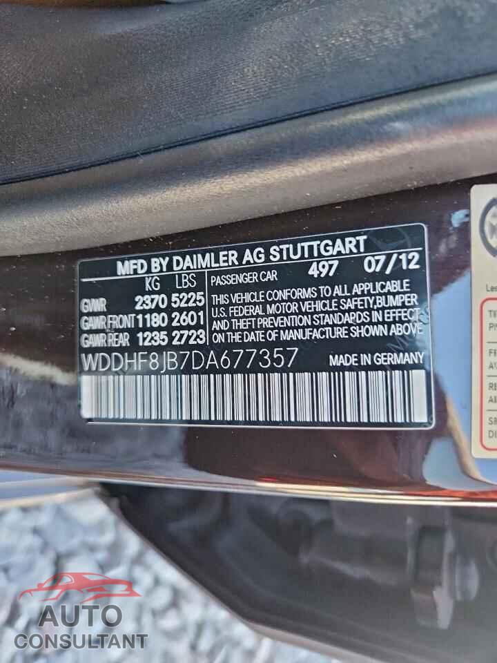 MERCEDES-BENZ E-CLASS 2013 - WDDHF8JB7DA677357