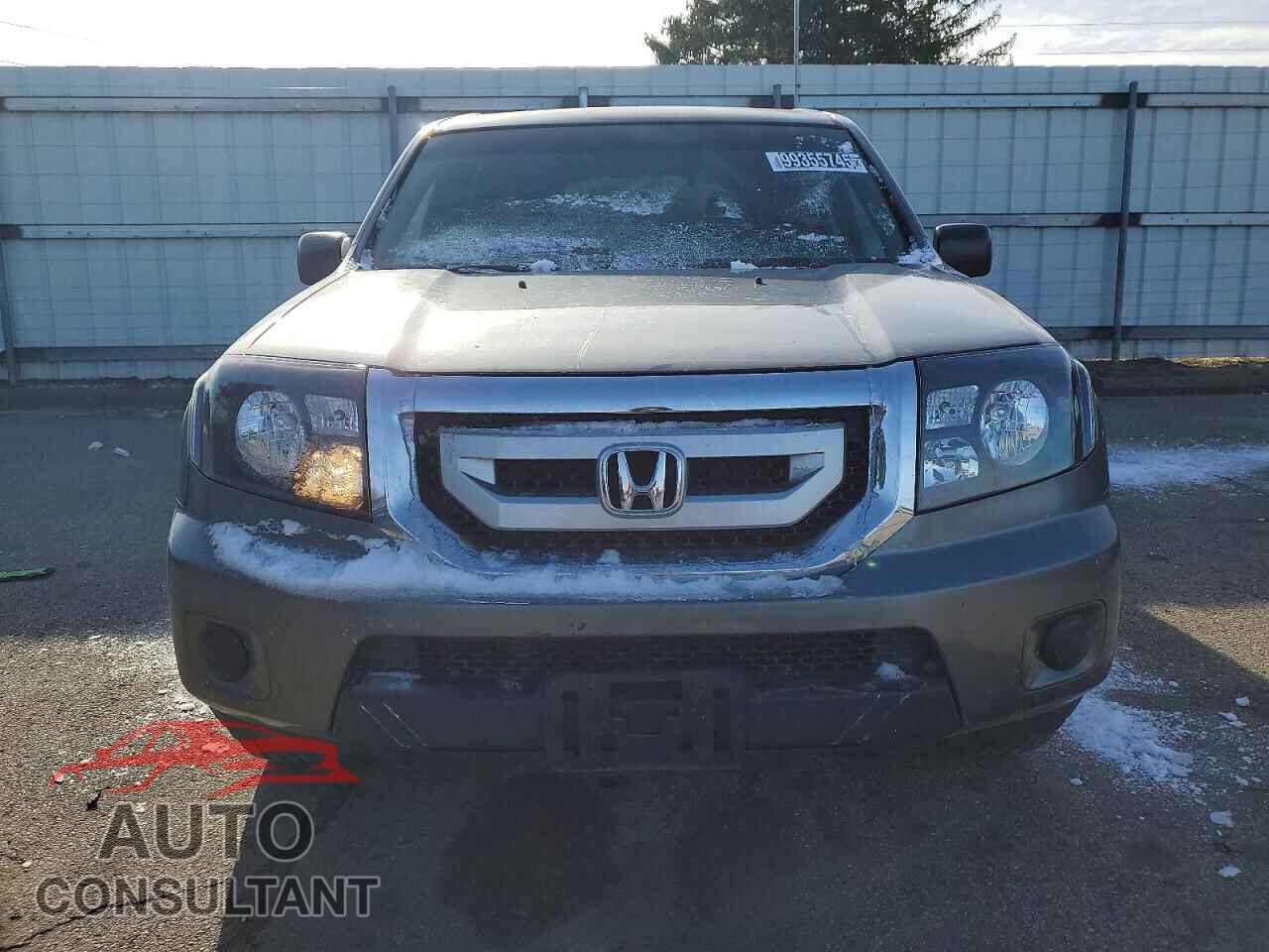 HONDA PILOT 2011 - 5FNYF4H2XBB013485