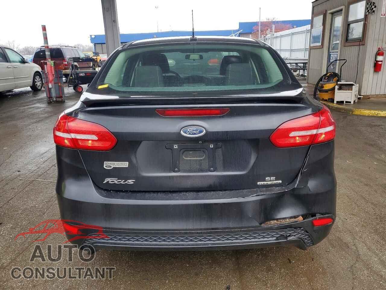FORD FOCUS 2015 - 1FADP3F21FL286915