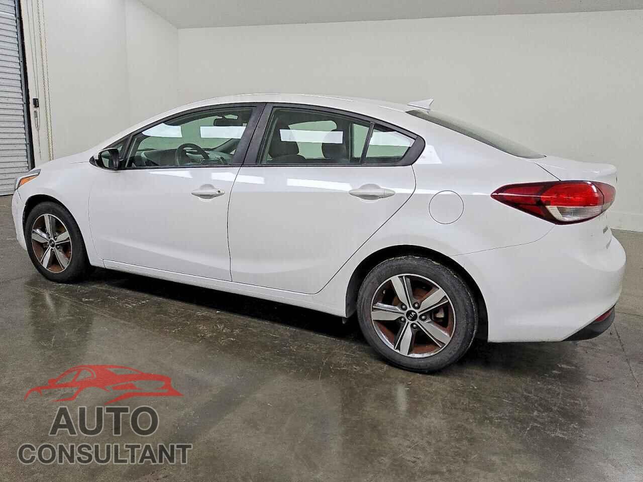 KIA FORTE 2018 - 3KPFL4A74JE268384