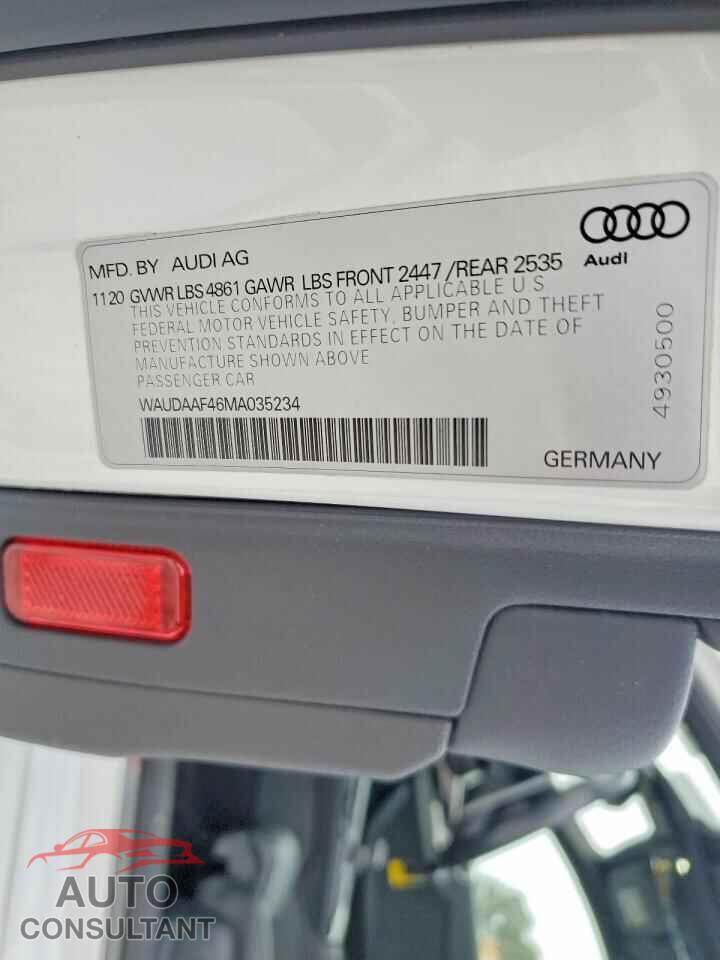 AUDI A4 2021 - WAUDAAF46MA035234