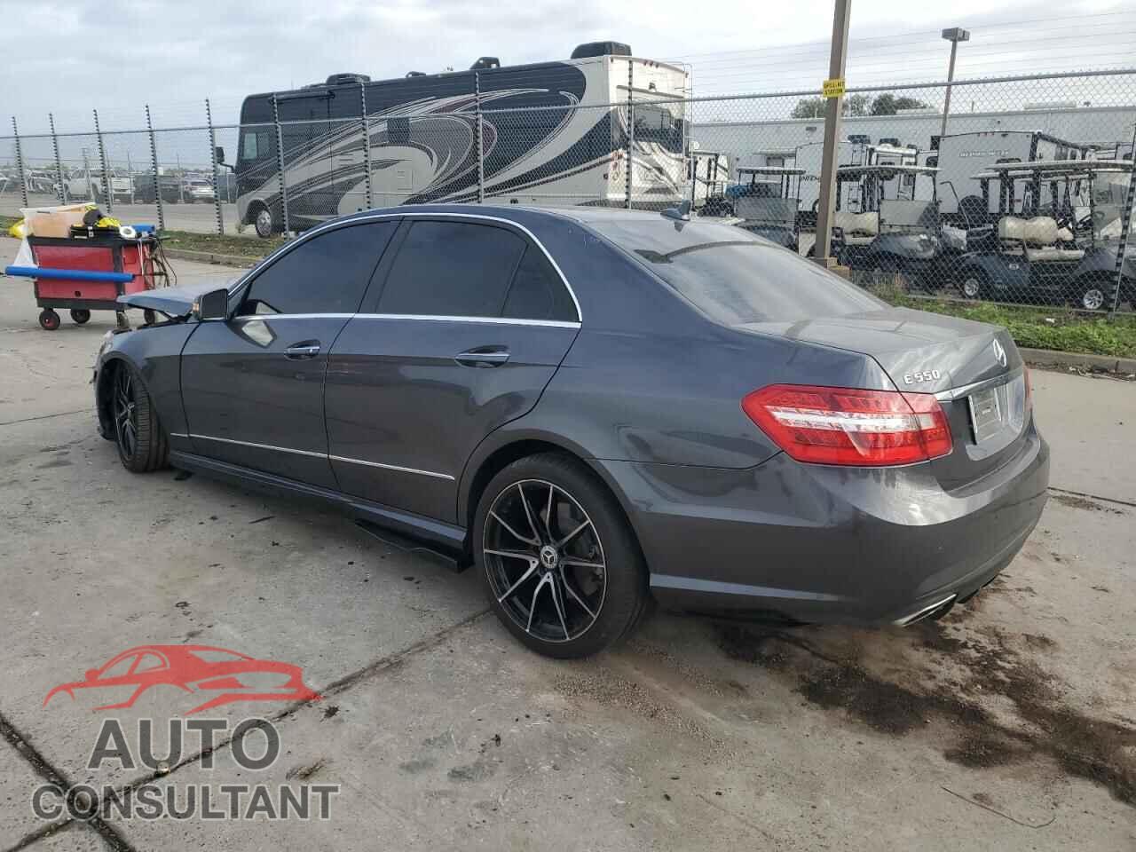 MERCEDES-BENZ E-CLASS 2011 - WDDHF7CB5BA406544