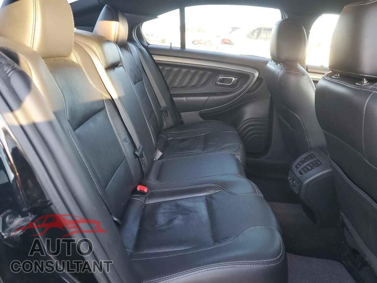 FORD TAURUS 2014 - 1FAHP2E82EG177579