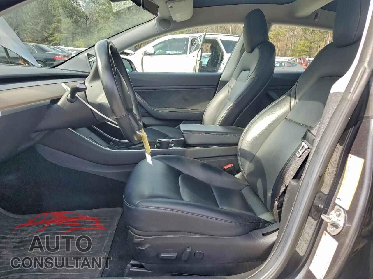 TESLA MODEL 3 2018 - 5YJ3E1EA3JF036600