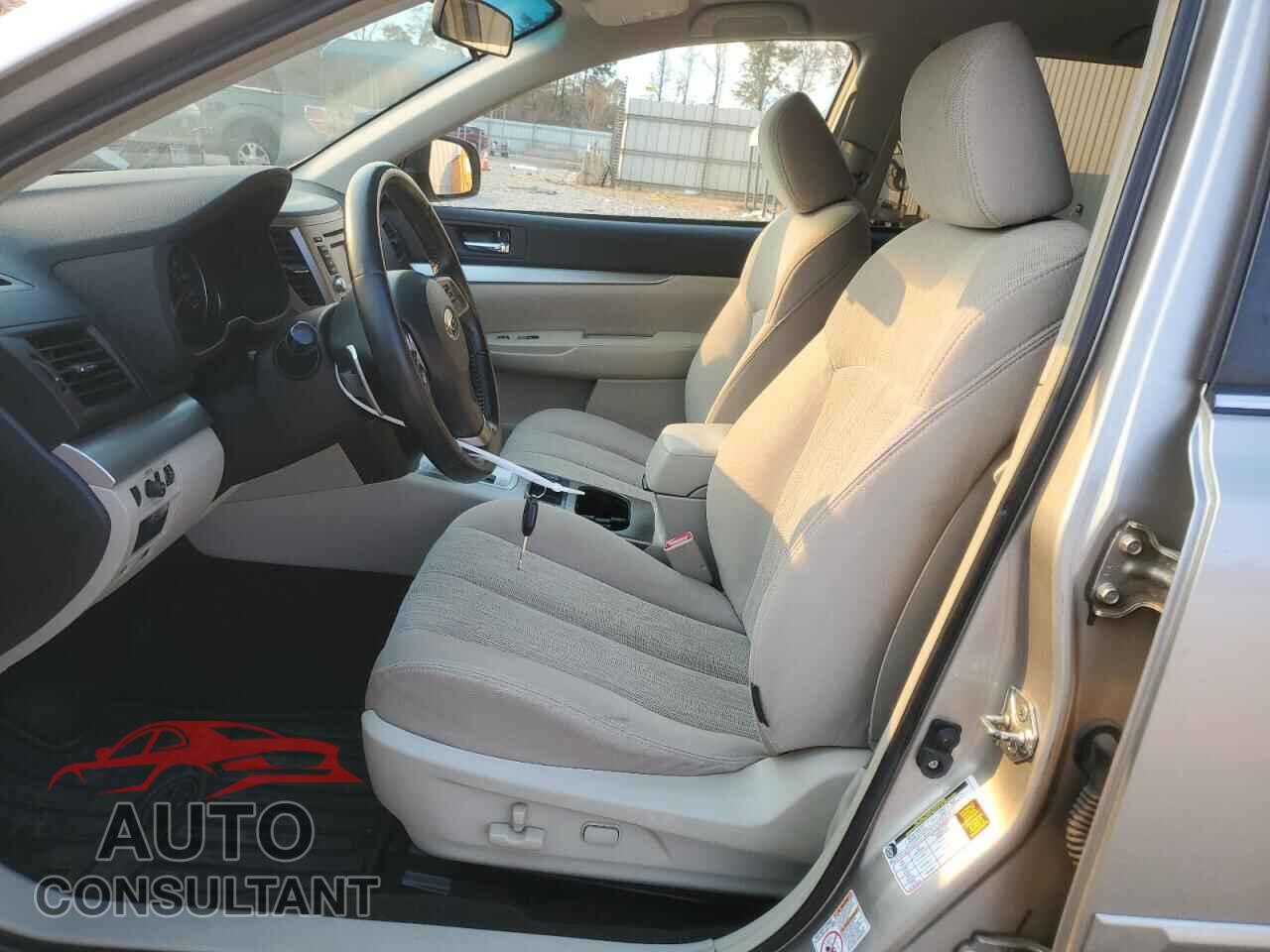 SUBARU OUTBACK 2014 - 4S4BRBCC8E3218933