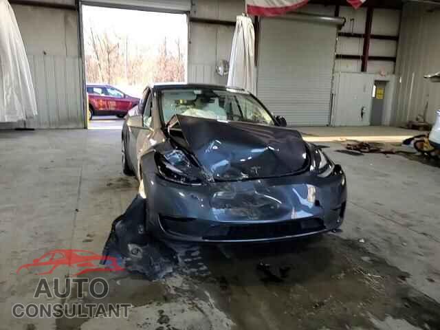 TESLA MODEL Y 2023 - 7SAYGAEE2PF853765