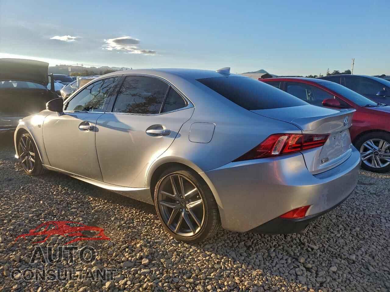 LEXUS IS 2014 - JTHBE1D22E5002840