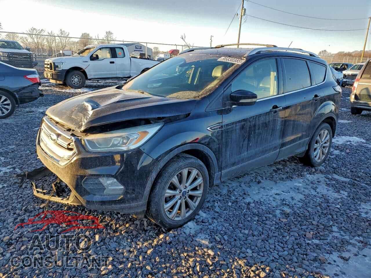FORD ESCAPE 2017 - 1FMCU9JD4HUD07730