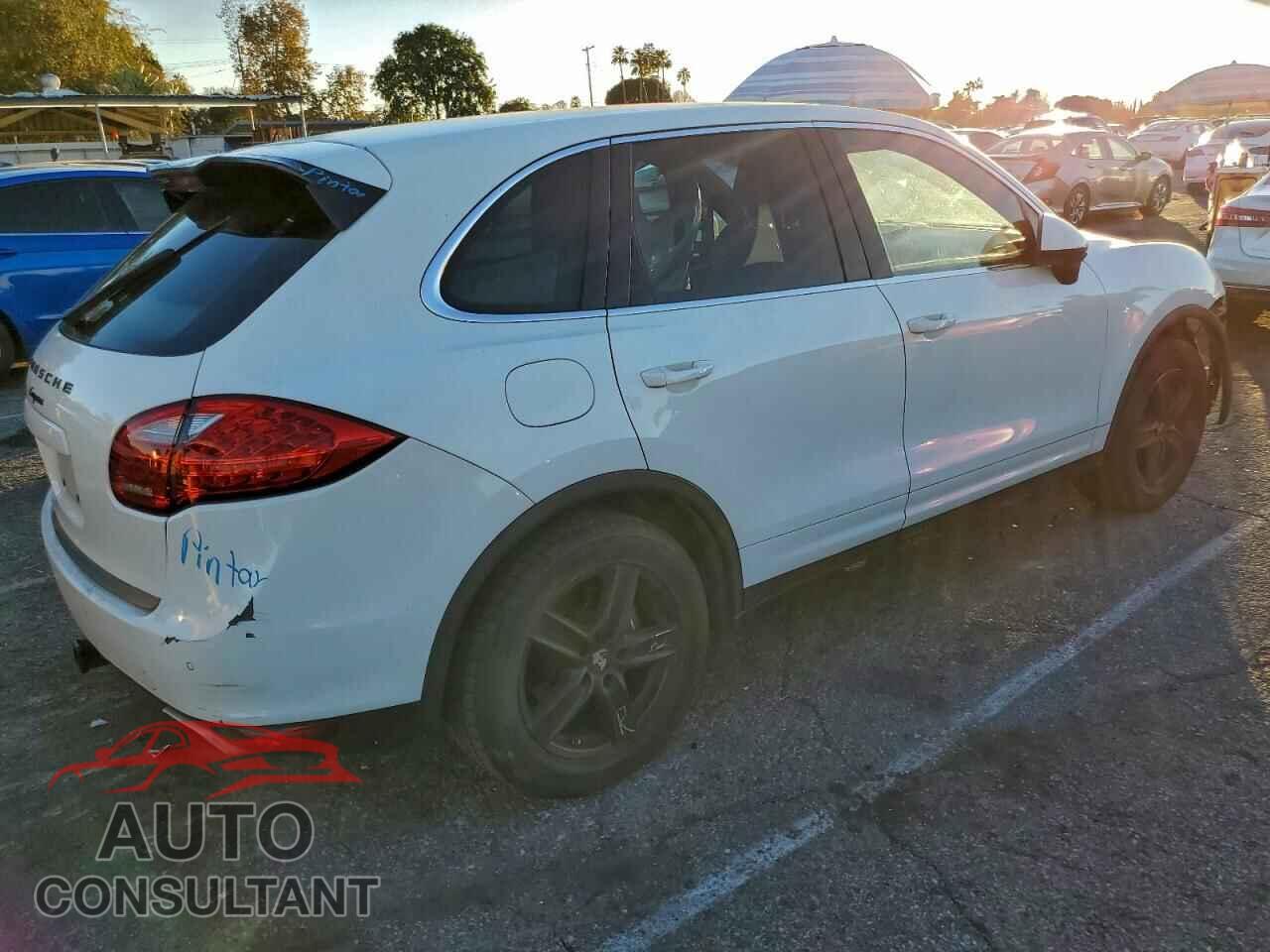 PORSCHE CAYENNE 2011 - WP1AA2A21BLA05219