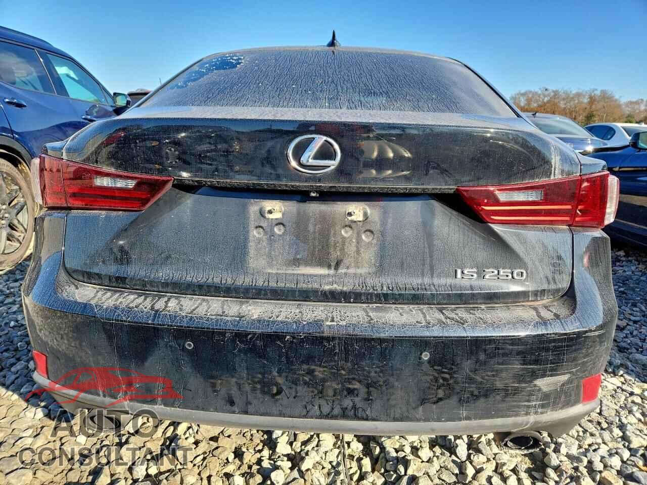 LEXUS IS 2014 - JTHBF1D23E5011463