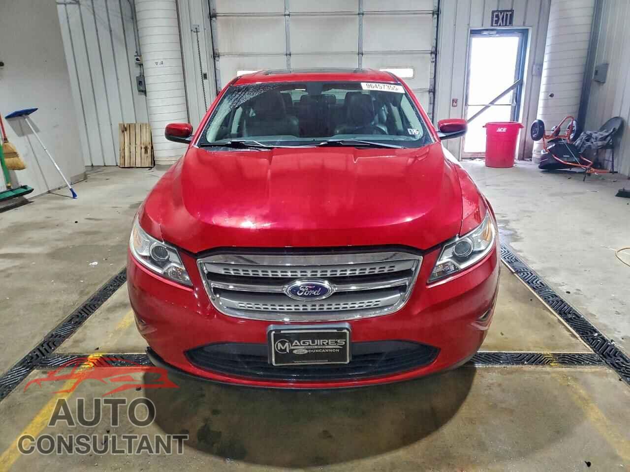 FORD TAURUS 2011 - 1FAHP2EW3BG134704